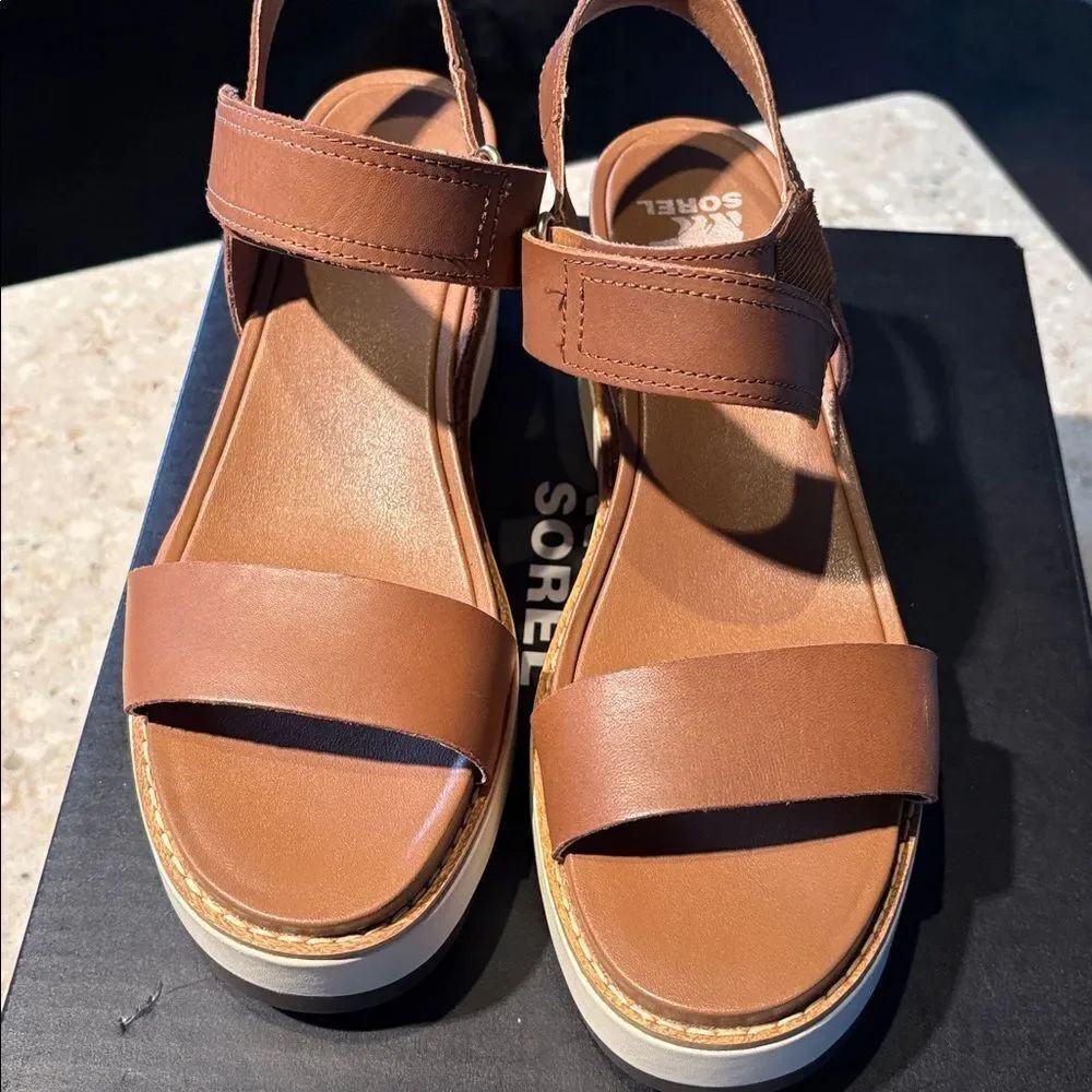 Sorel Joanie IV Y strap wedge leather sandals velvet tan blackened brown size 9